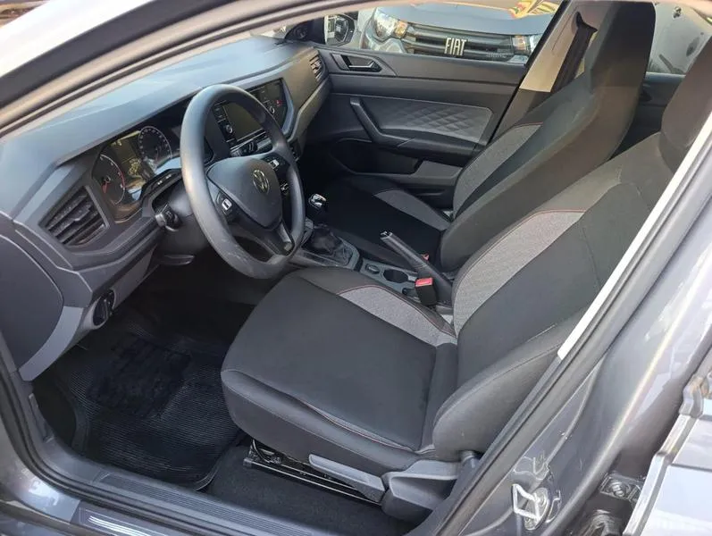 VW - VOLKSWAGEN POLO