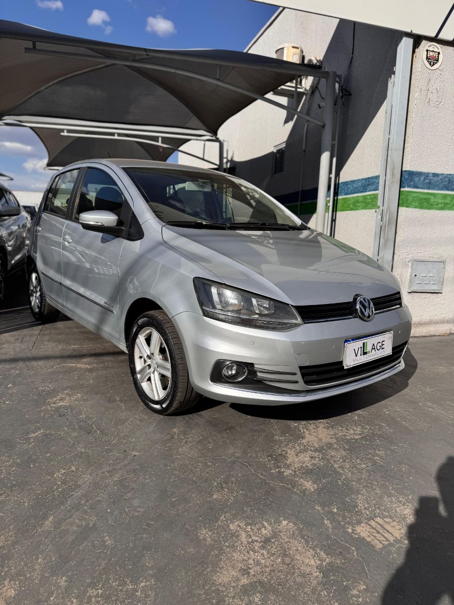VW - VOLKSWAGEN FOX