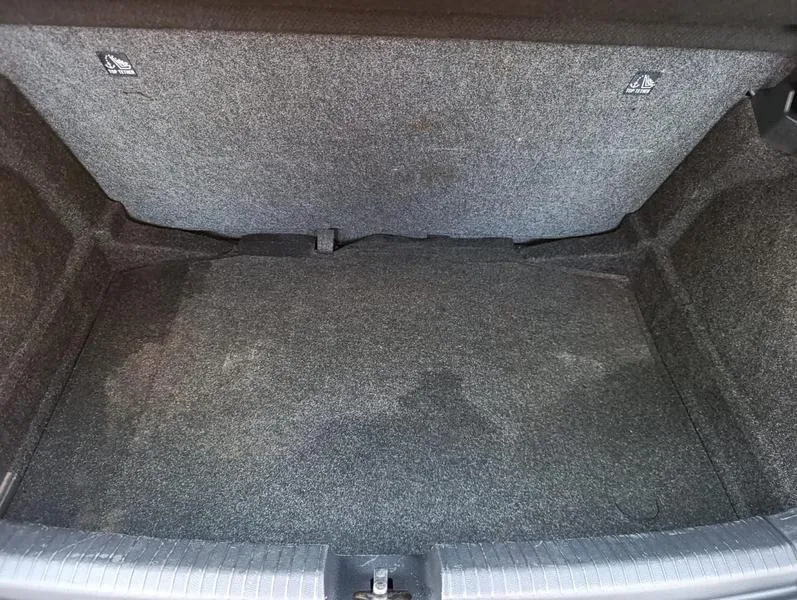 VW - VOLKSWAGEN POLO