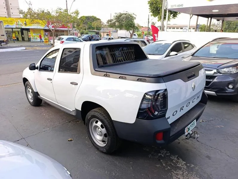 RENAULT DUSTER