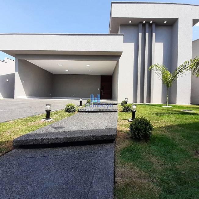 Casa com 3 quartos à venda, 516.0m²