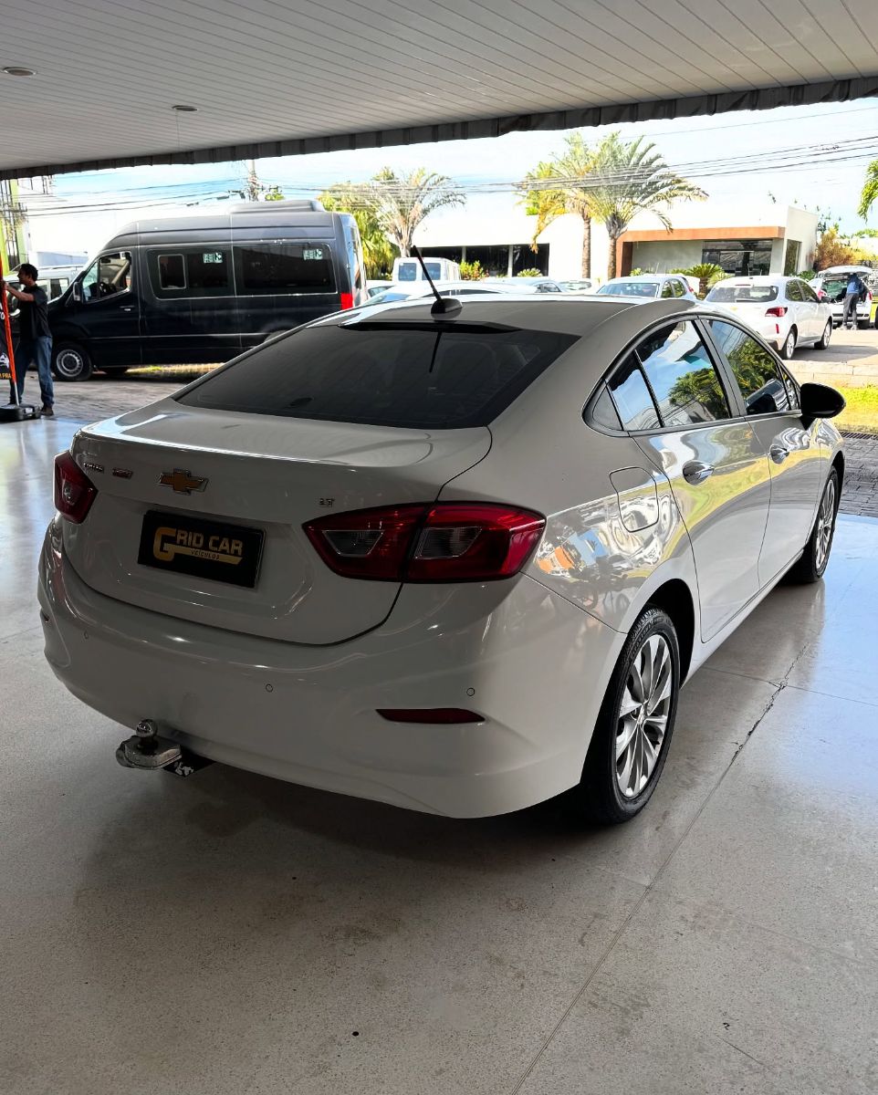 GM - CHEVROLET CRUZE
