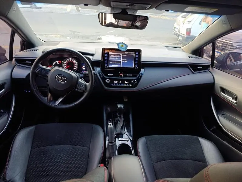 TOYOTA COROLLA