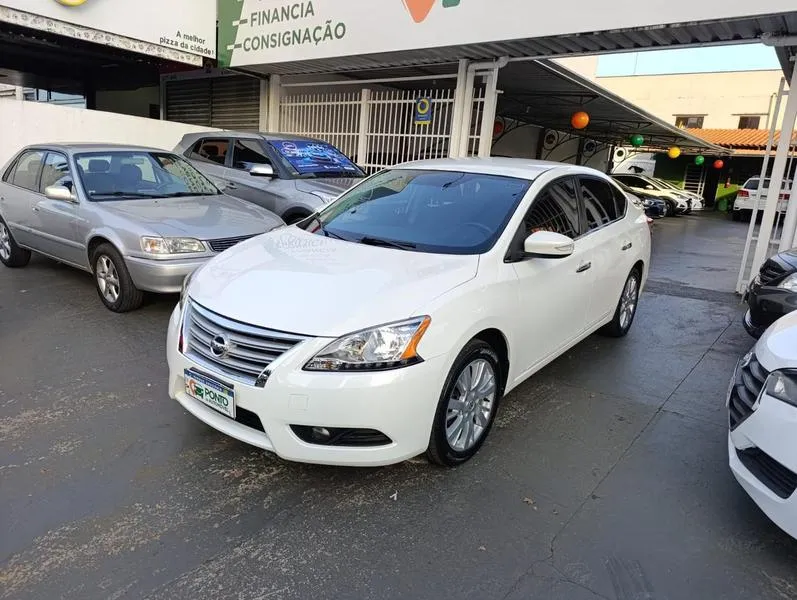 NISSAN SENTRA