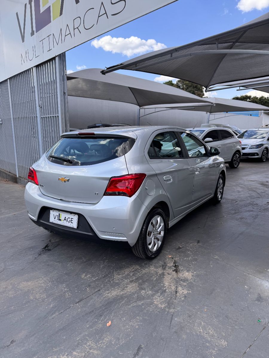 GM - CHEVROLET ONIX