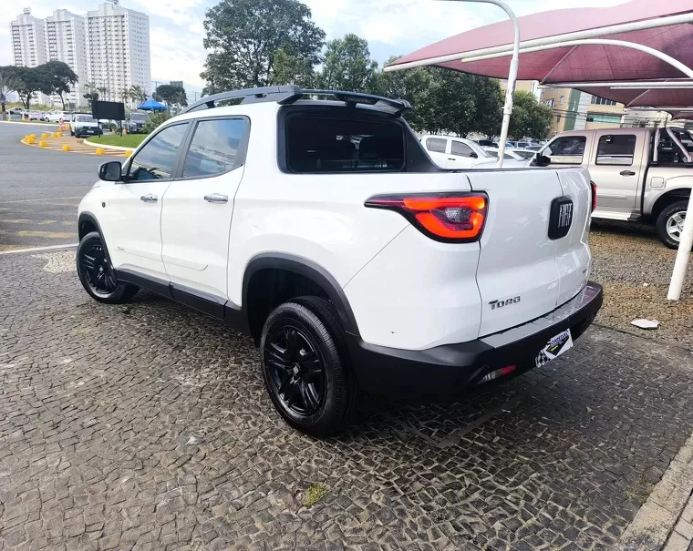 FIAT TORO