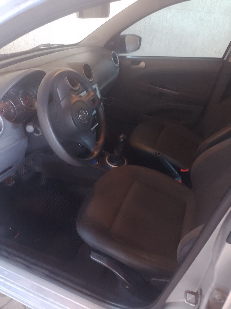 VW - VOLKSWAGEN GOL