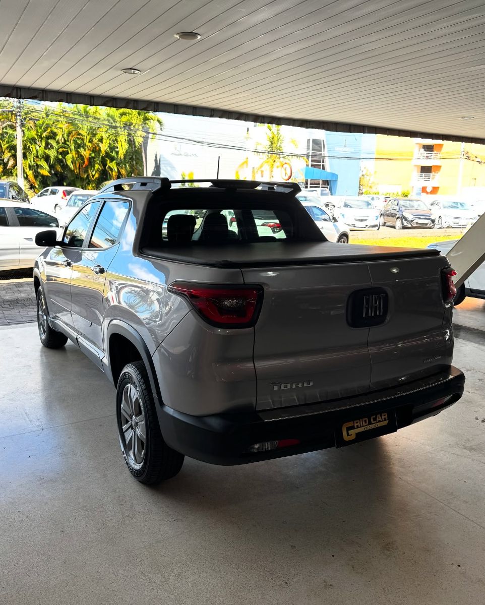 FIAT TORO