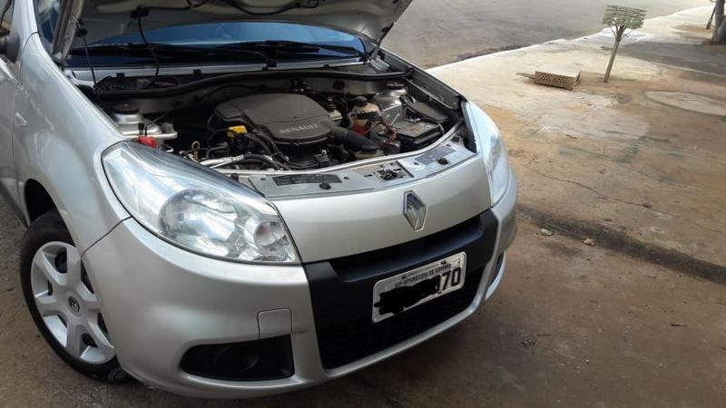 RENAULT SANDERO