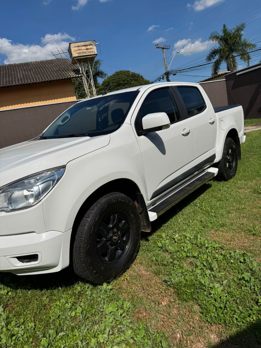 GM - CHEVROLET S10