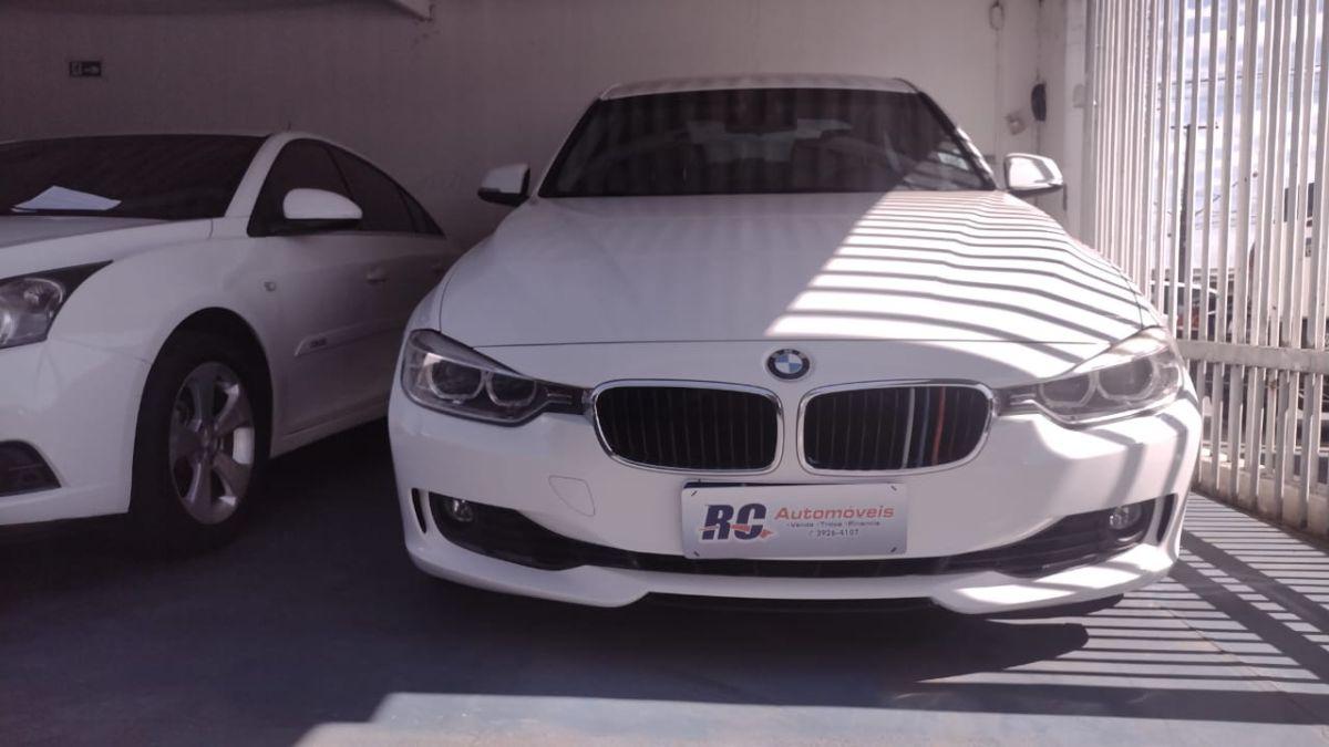 BMW 320I