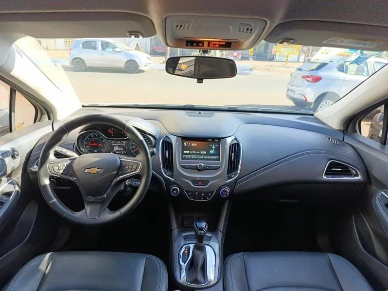 GM - CHEVROLET CRUZE