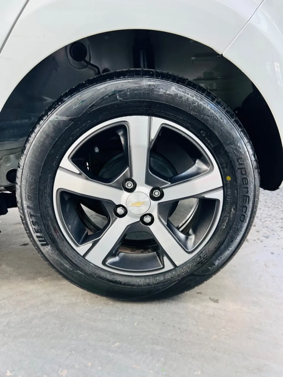 GM - CHEVROLET ONIX