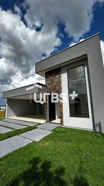 Cond. horizontal casa com 4 quartos à venda, 360.0m²
