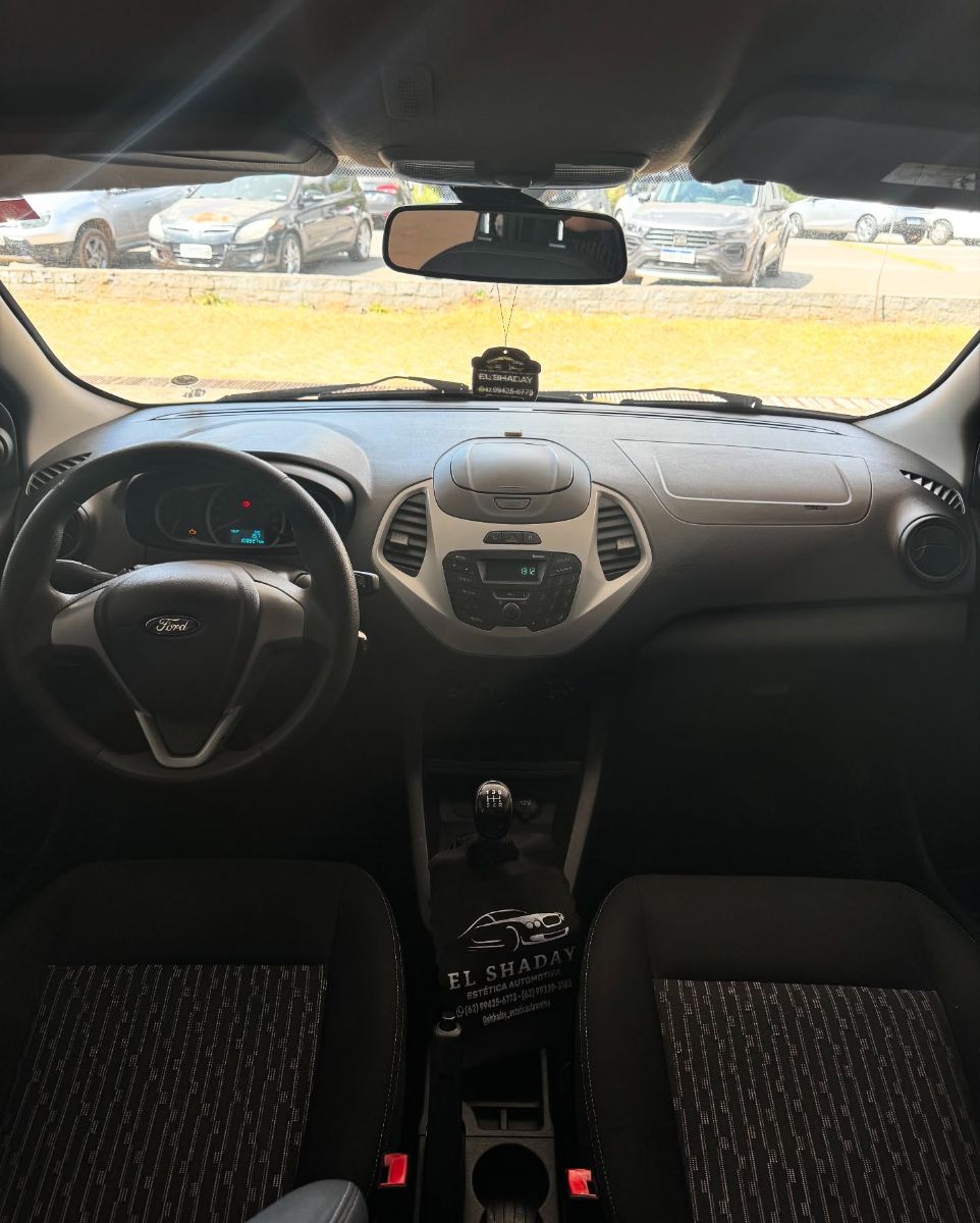 FORD KA