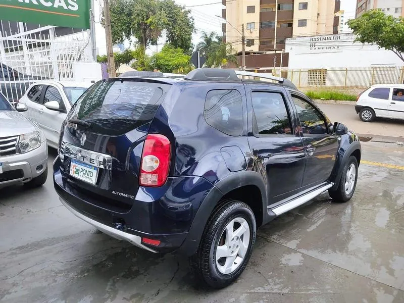RENAULT DUSTER