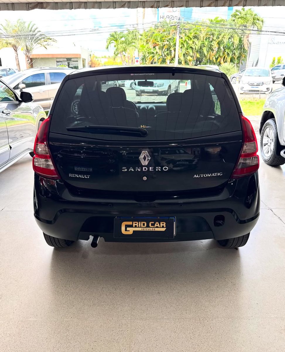 RENAULT SANDERO