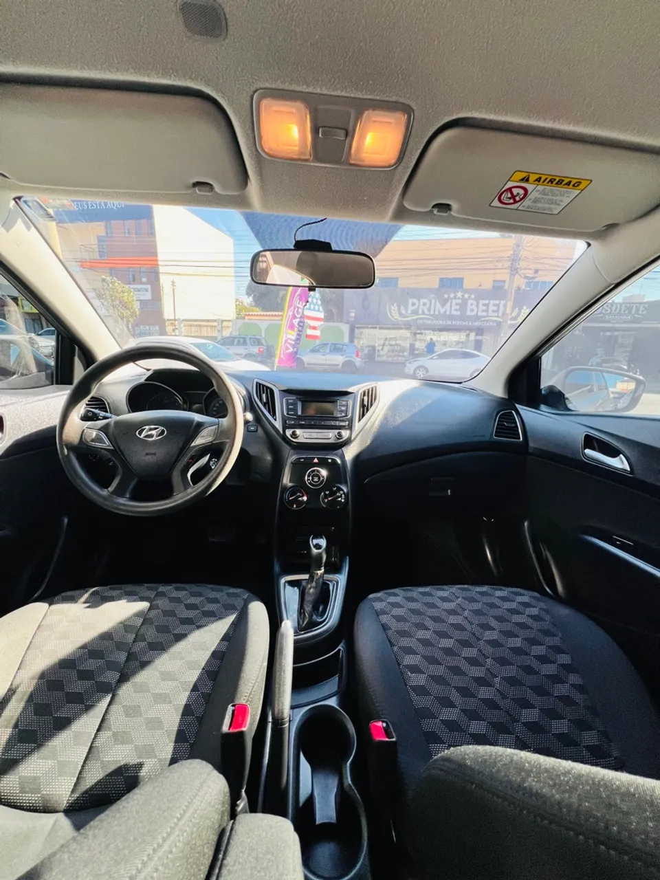 HYUNDAI HB20