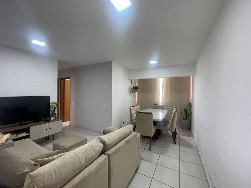 Apartamento com 2 quartos à venda, 60.0m²