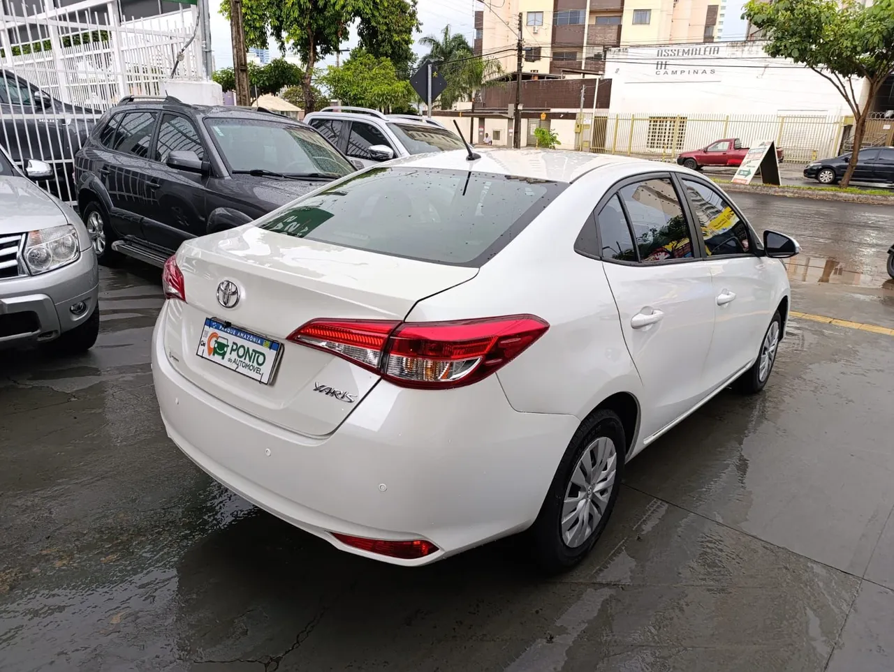 TOYOTA YARIS