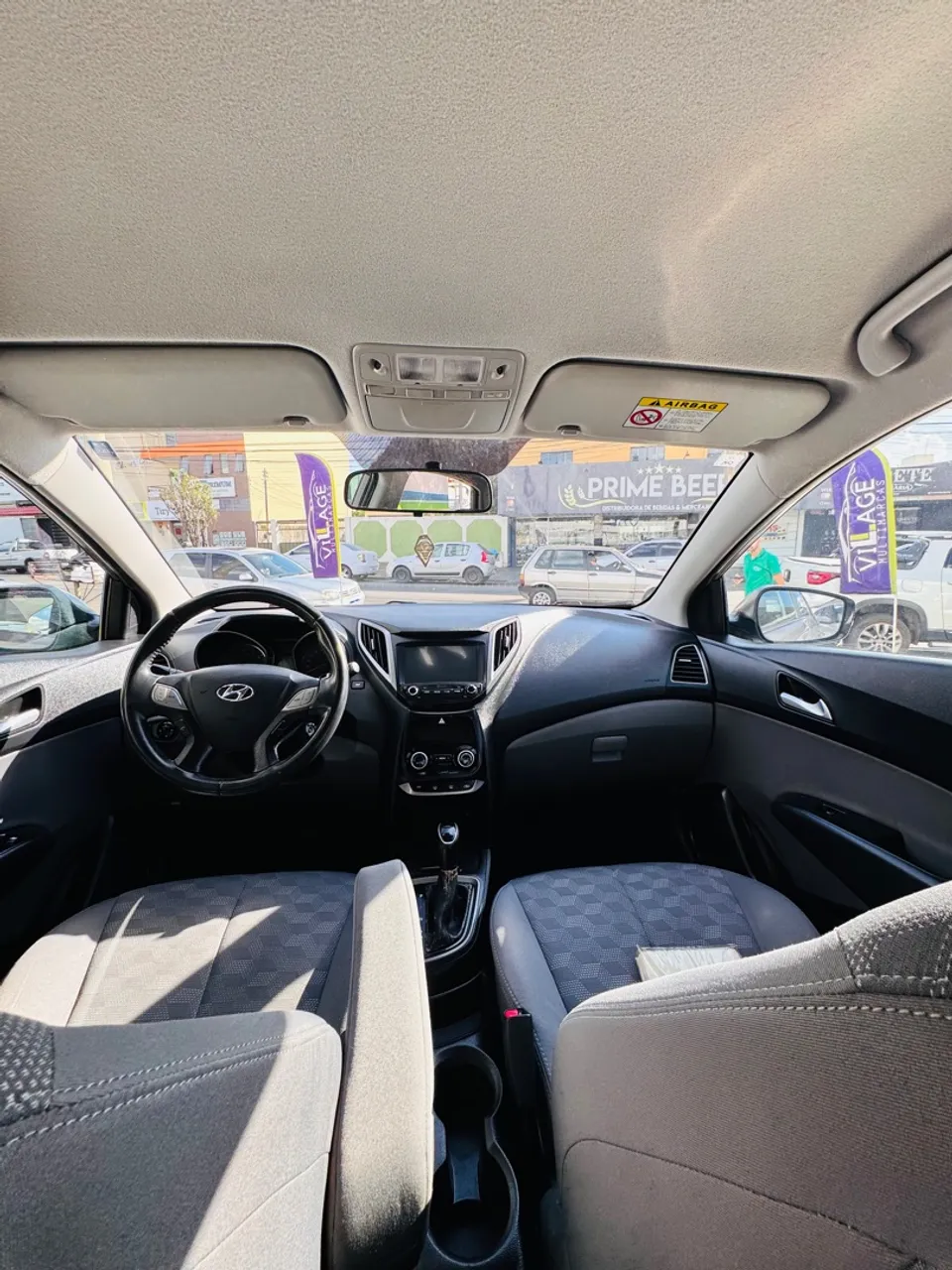 HYUNDAI HB20S