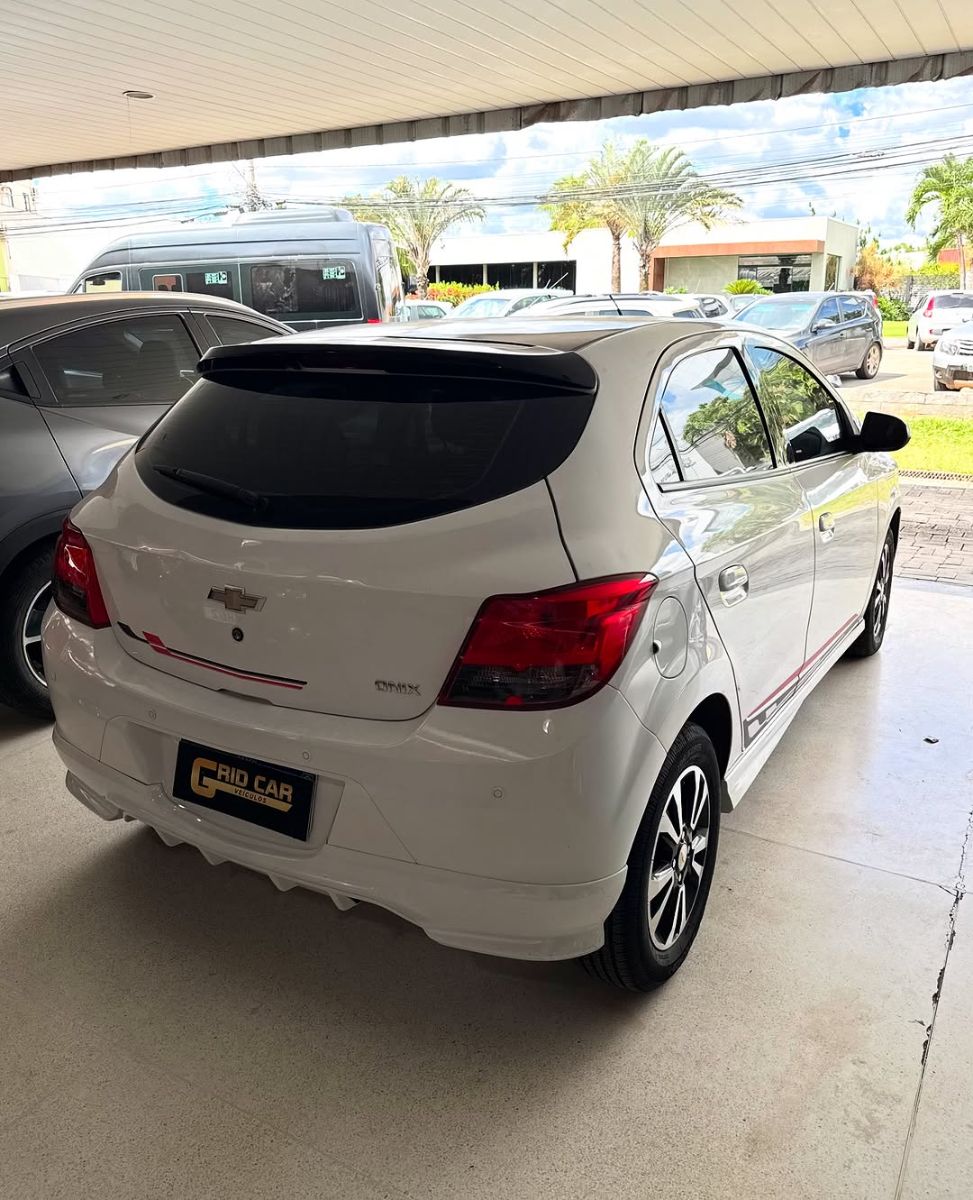 GM - CHEVROLET ONIX