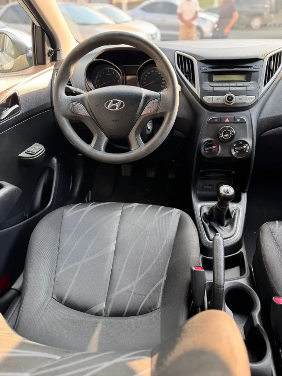 HYUNDAI HB20