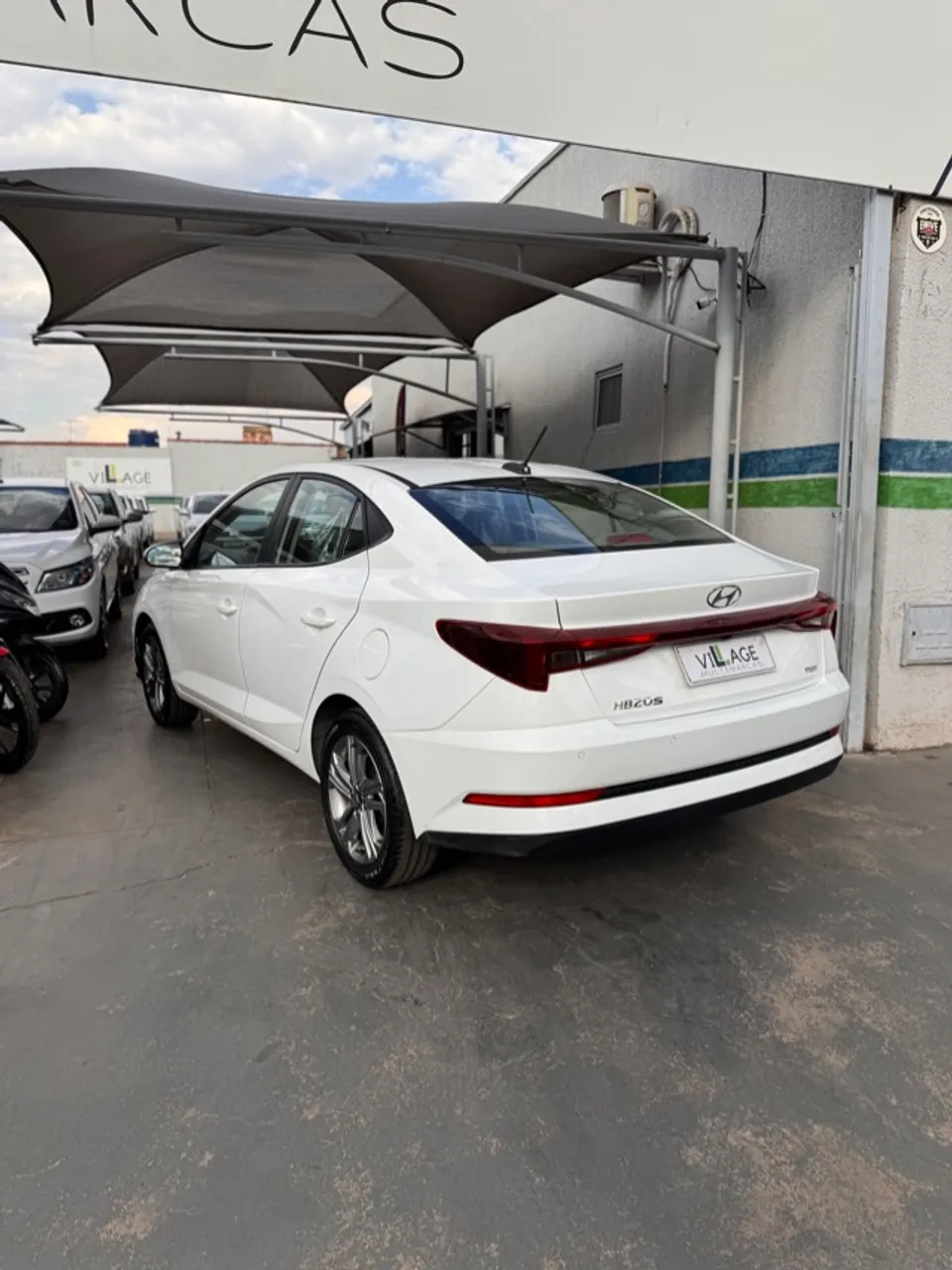 HYUNDAI HB20S