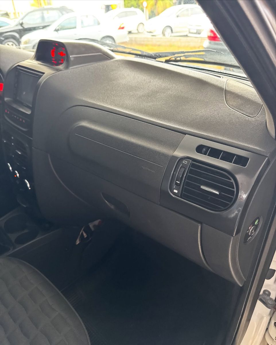 FIAT STRADA