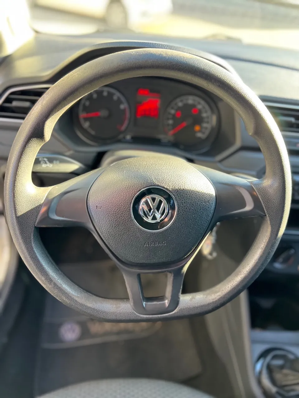 VW - VOLKSWAGEN GOL