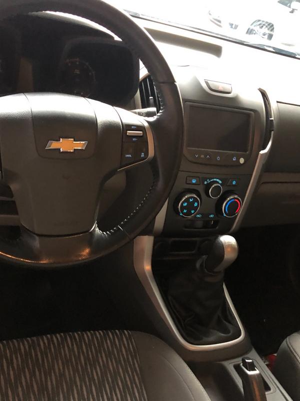 GM - CHEVROLET S10