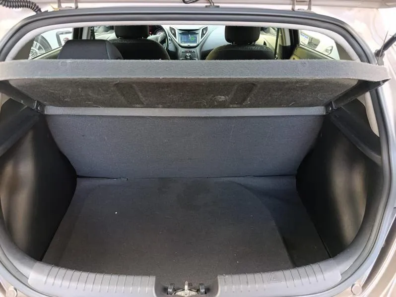 HYUNDAI HB20X