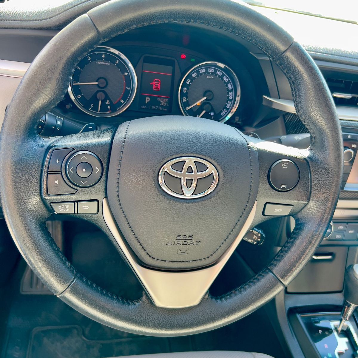 TOYOTA COROLLA