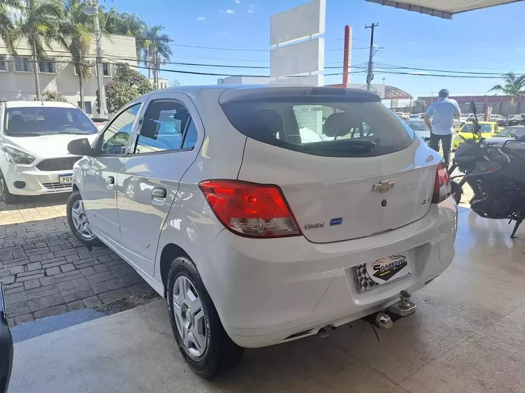 GM - CHEVROLET ONIX
