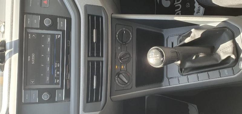VW - VOLKSWAGEN POLO