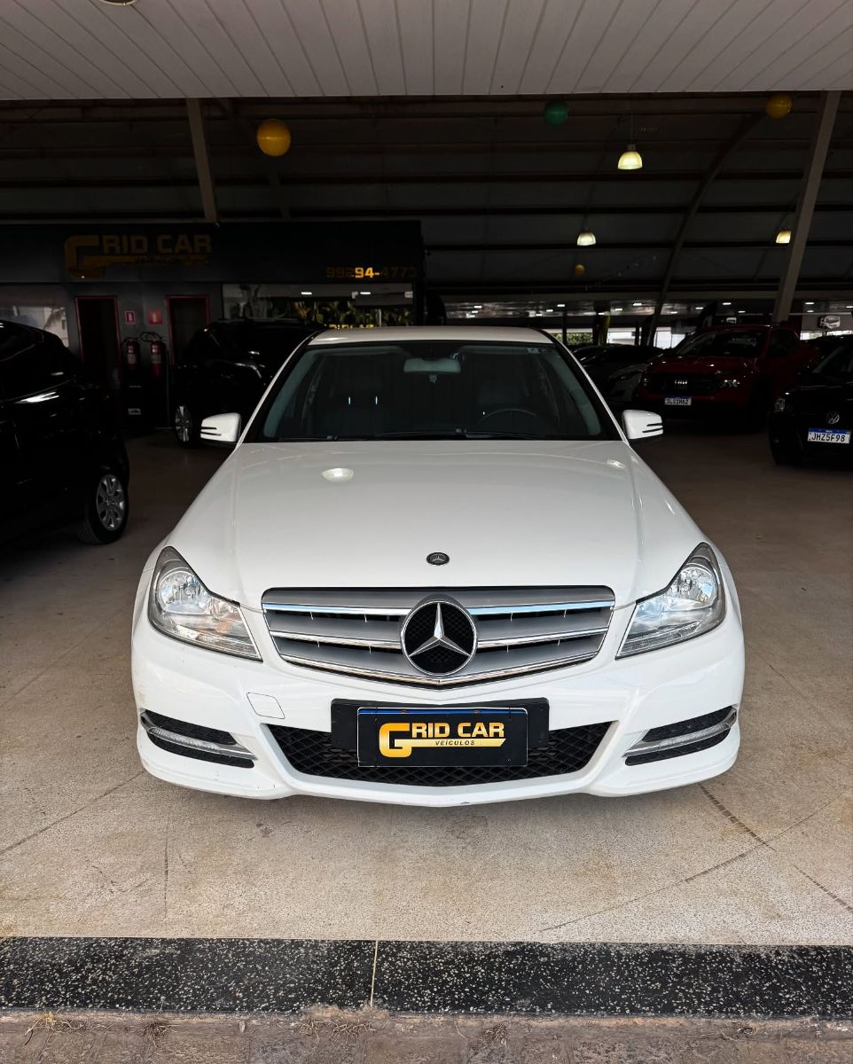 MERCEDES-BENZ C-180