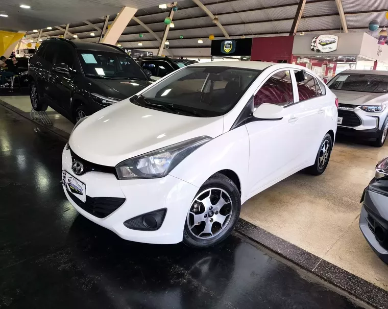 HYUNDAI HB20S
