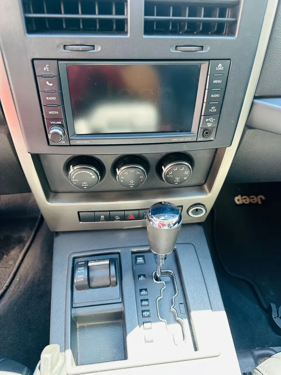 JEEP CHEROKEE