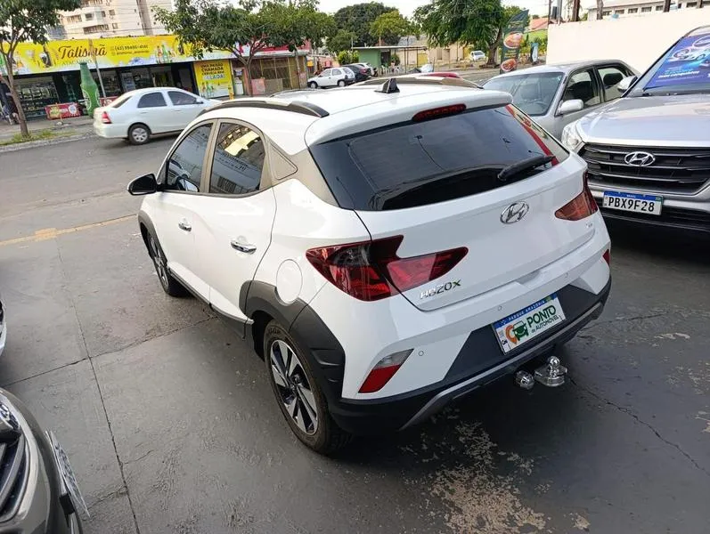 HYUNDAI HB20X
