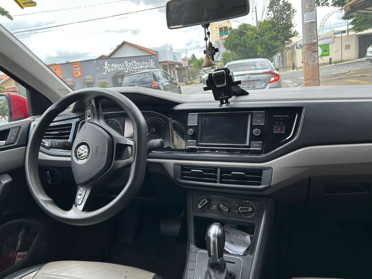 VW - VOLKSWAGEN POLO