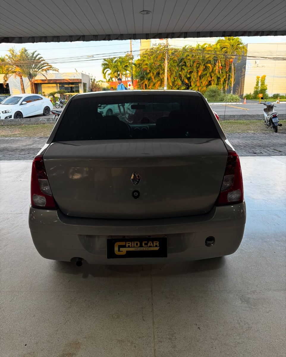 RENAULT LOGAN