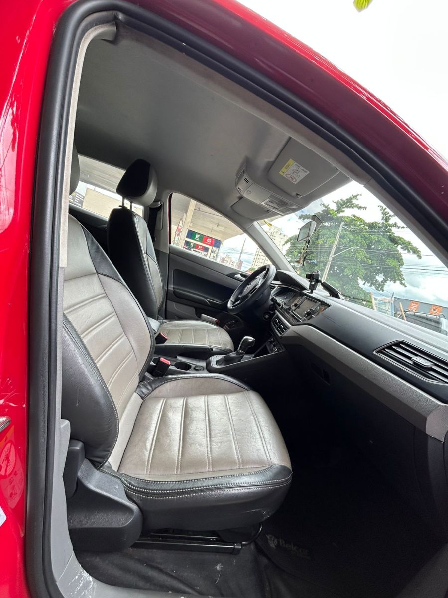 VW - VOLKSWAGEN POLO