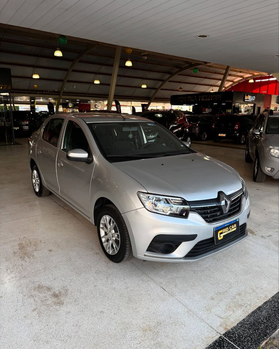 RENAULT LOGAN