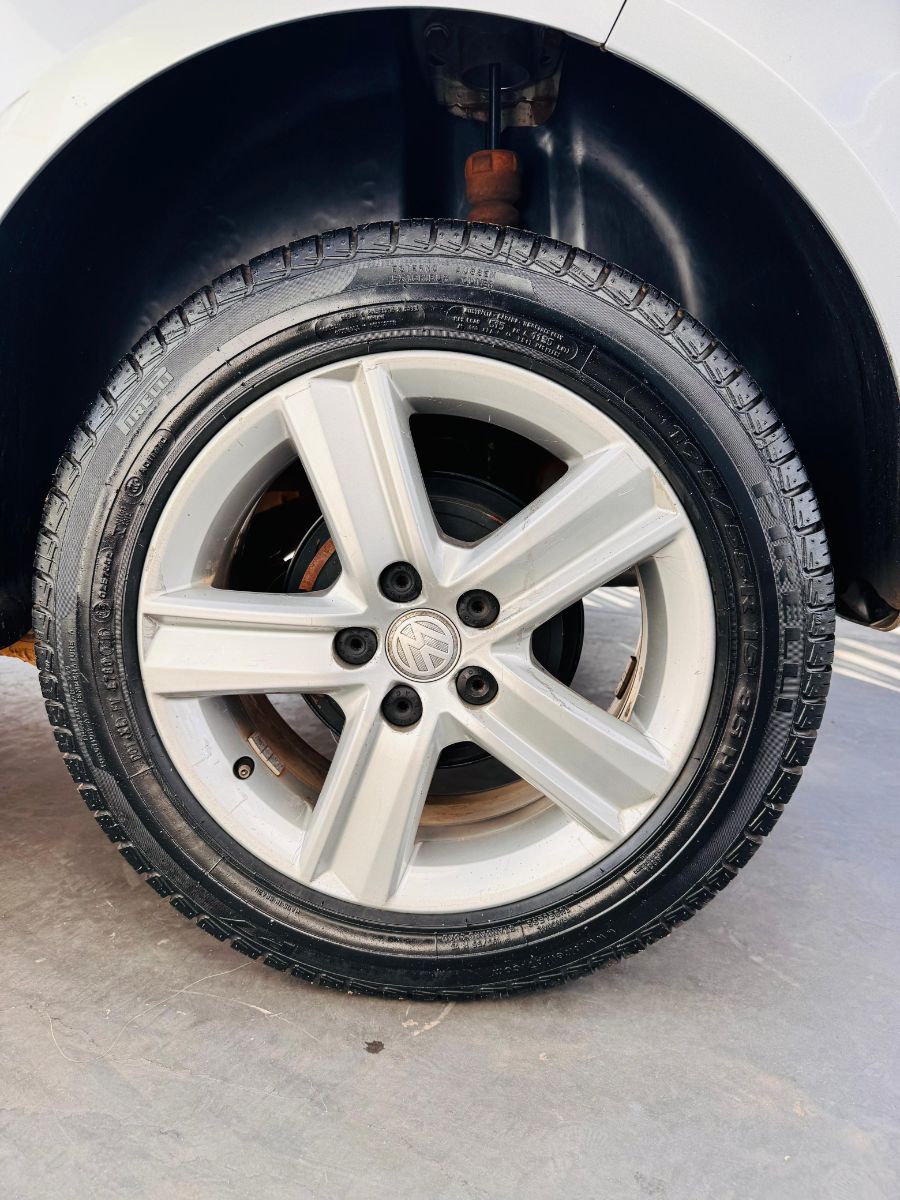 VW - VOLKSWAGEN FOX