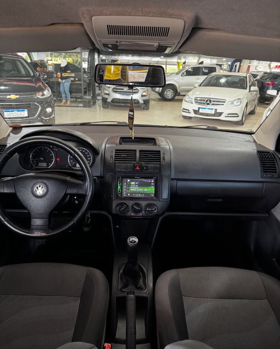 VW - VOLKSWAGEN POLO